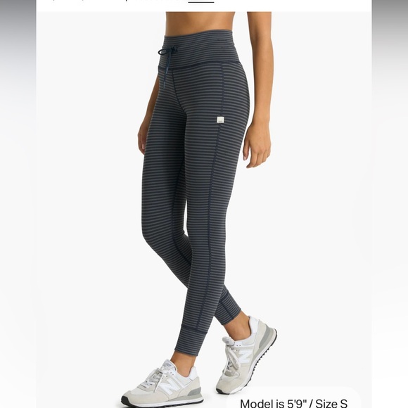 Vuori Stripe Daily Legging Small - Ink Stripe - Picture 5 of 5